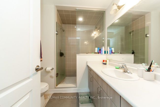 6 Westfield Dr, House attached with 3 bedrooms, 3 bathrooms and 1 parking in Whitby ON | Image 29