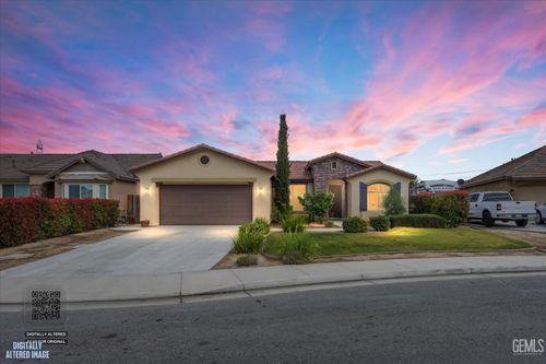 1906 Mcintosh Way, Bakersfield, CA, 93312-2473 | Card Image