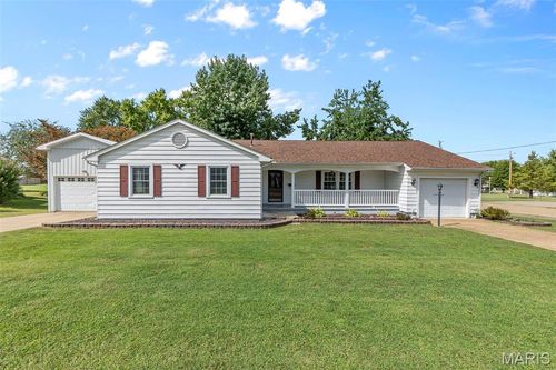300 Lee St, Fredericktown, MO, 63645-1312 | Card Image