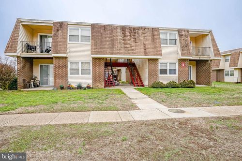 10 Florence Tollgate Pl, FLORENCE, NJ, 08518-3010 | Card Image