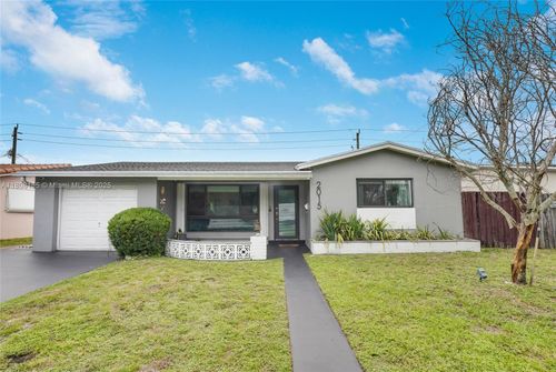 2015 N Park Rd, Hollywood, FL, 33021-4301 | Card Image