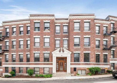 apt-8-110 Lanark Rd, Boston, MA, 02135-7224 | Card Image