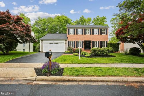 110 Summit Hall Rd, Gaithersburg, MD, 20877-1847 | Card Image