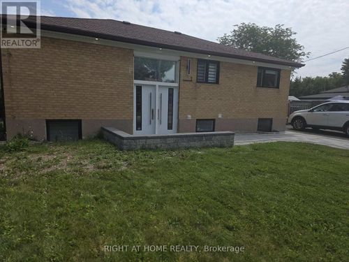 1 Huron Crt, Aurora, ON, L4G2X7 | Card Image
