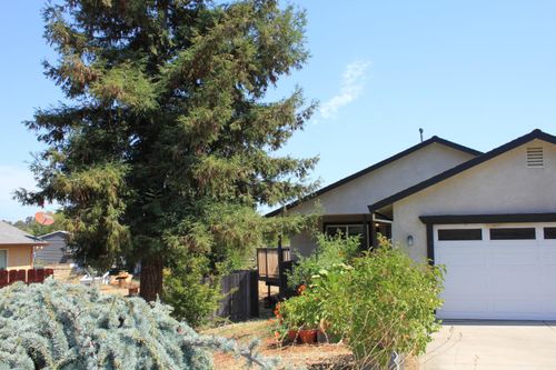 3987 Zumi Court, Ione, CA, 95640 | Card Image