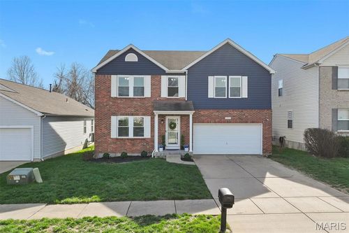2532 Wintercreek Dr, Belleville, IL, 62221-6729 | Card Image