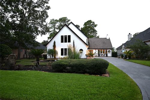 38 Fairway Park, Montgomery, TX, 77356-8377 | Card Image