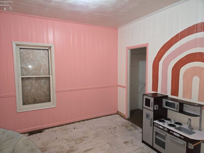 91 1 St Ave, House other with 6 bedrooms, 2 bathrooms and 2 parking in Tiffin OH | Image 15