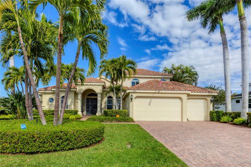 381 Bob White Dr, SARASOTA, FL, 34236-1811 | Card Image