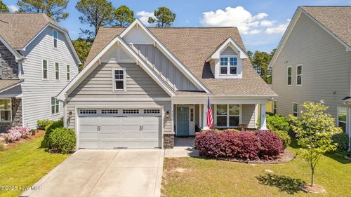 467 Kerr Lake Rd, Aberdeen, NC, 28315-7053 | Card Image