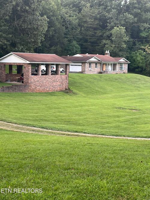 317 Glade Rd, Cumberland Gap, TN, 37724-4235 | Card Image