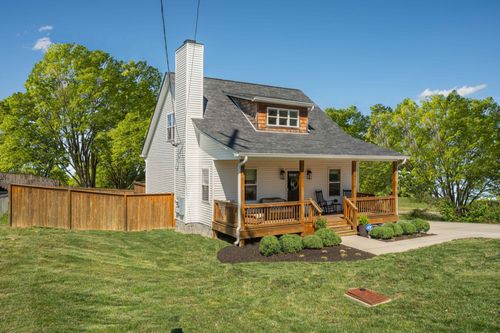442 Green Ln, Whites Creek, TN, 37189-9192 | Card Image