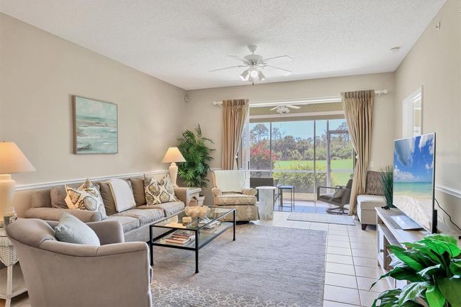 UNIT-1215 - 9641 Castle Point Dr, Condo with 2 bedrooms, 2 bathrooms and null parking in Sarasota FL | Image 9