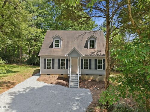90 Pine Hill Dr, Carrboro, NC, 27510-4102 | Card Image