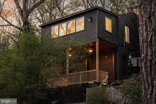 714 Bennys Beach Rd, FRONT ROYAL, VA, 22630-6965 | Card Image