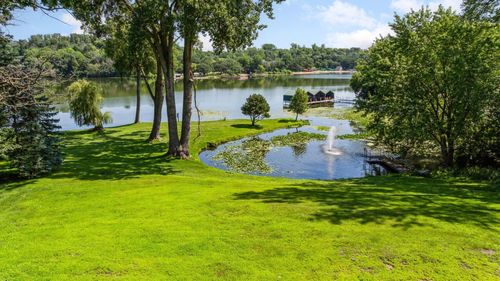 6851 Beach Rd, Eden Prairie, MN, 55344-5228 | Card Image