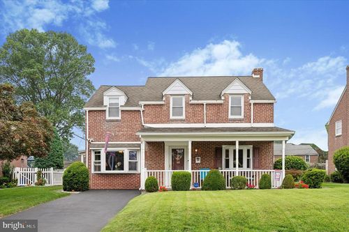 137 Friendship Rd, DREXEL HILL, PA, 19026-5008 | Card Image