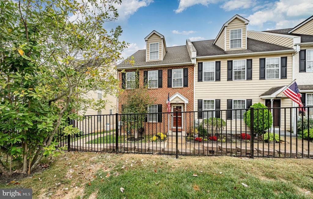 Mulberry St, Kennett Square, PA 19348