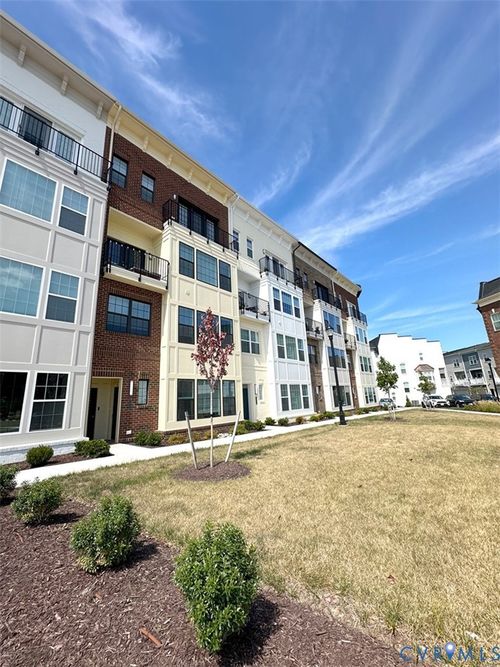 a-5006 Distillers Ln, Richmond, VA, 23230-2637 | Card Image