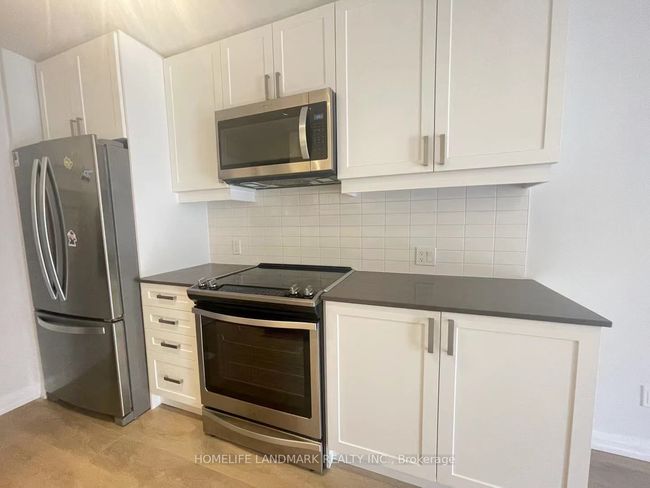 TH60 - 1060 Portage Pky, Condo with 3 bedrooms, 2 bathrooms and 1 parking in Vaughan ON | Image 5