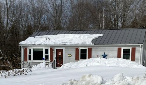 11 Maltese Rd, Stamford, VT, 05352-9661 | Card Image