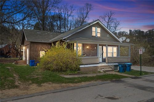 817 Thompson St, Turtle Creek, PA, 15145-1211 | Card Image