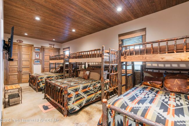 627 Ryegrass Rd, House other with 9 bedrooms, 12 bathrooms and null parking in Daniel WY | Image 35