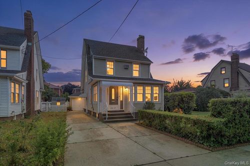 251-47 42nd Ave, Little Neck, NY, 11363-1743 | Card Image