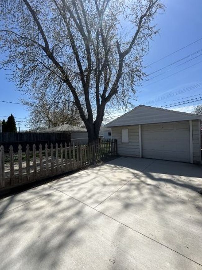 13667 Birrell St, House other with 2 bedrooms, 1 bathrooms and null parking in Southgate MI | Image 17