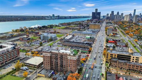 d501-2900 E Jefferson D501 Avenue, Detroit, MI, 48207 | Card Image