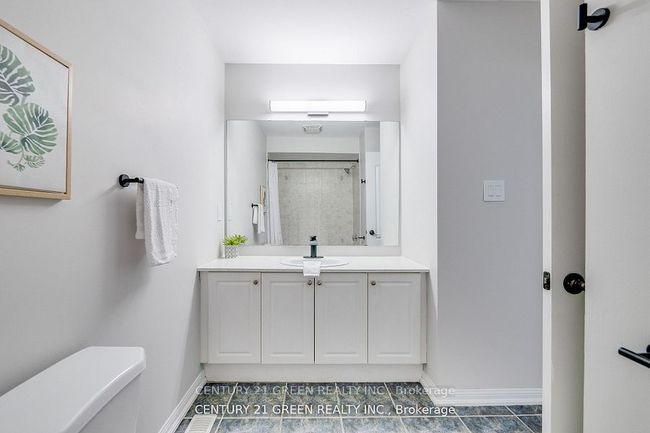 607 Willmott Cres, House attached with 4 bedrooms, 4 bathrooms and 2 parking in Milton ON | Image 28