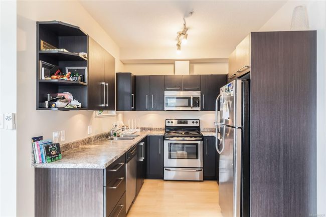 201 - 2117 Meredith Rd, Condo with 1 bedrooms, 2 bathrooms and 1 parking in Nanaimo BC | Image 15