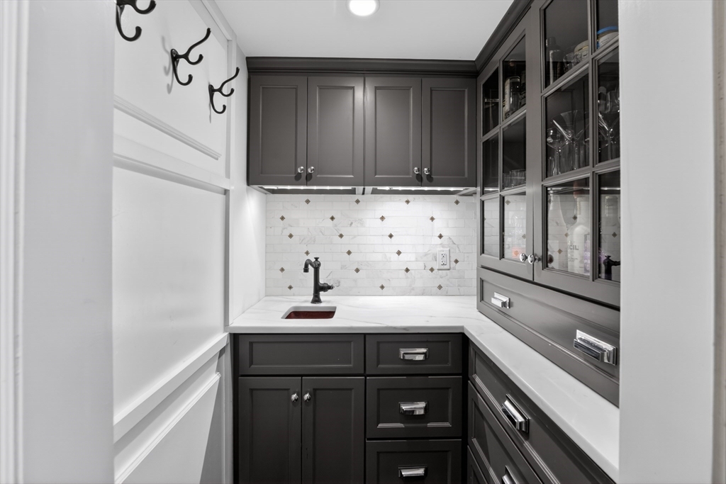 Residential Lease in Boston 3