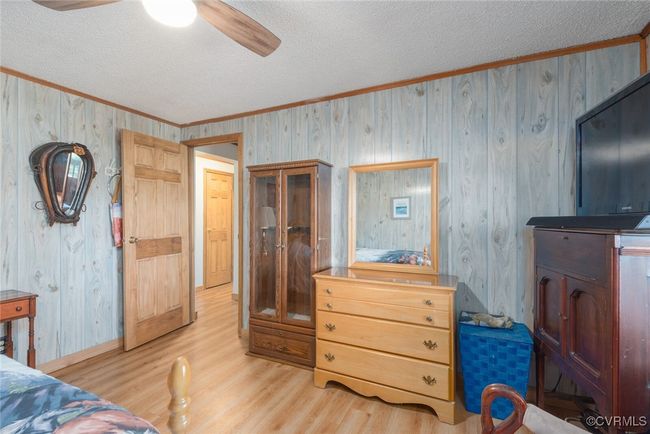 1316 General Puller Hwy, House other with 3 bedrooms, 2 bathrooms and null parking in Saluda VA | Image 21
