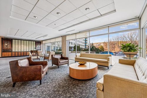 1327-10500 Rockville Pike, ROCKVILLE, MD, 20852-3351 | Card Image