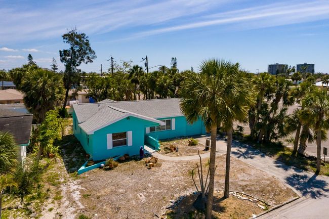 340 83 Rd Ave, House other with 2 bedrooms, 1 bathrooms and null parking in ST PETE BEACH FL | Image 21