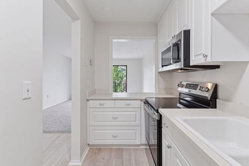 apt-118-4100 Parklawn Ave, Edina, MN, 55435-4671 | Card Image