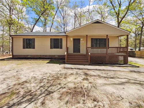 19411 Foxbrook Dr, South Chesterfield, VA, 23834-5692 | Card Image
