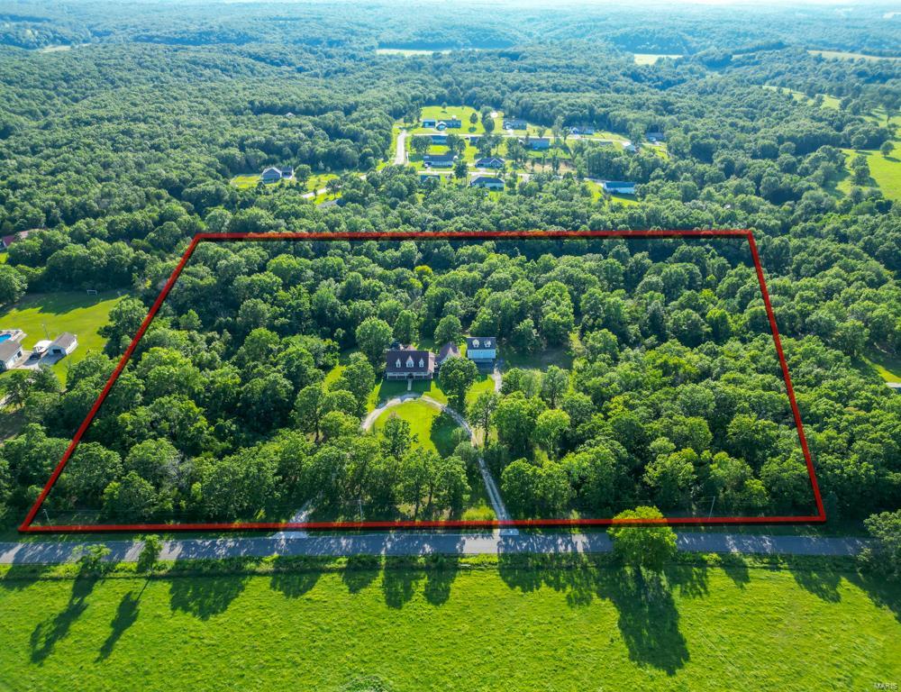Red Oak Rd, Waynesville, MO 65583