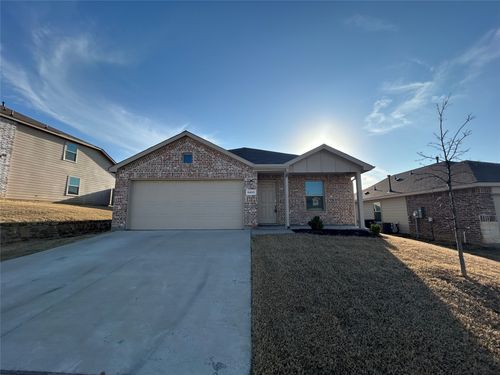 8400 Fawn Creek Dr, Fort Worth, TX, 76123-4215 | Card Image