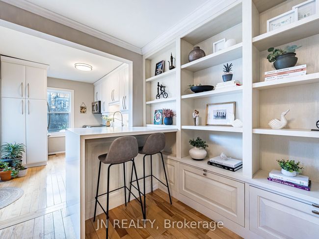 10 Roseheath Ave, House attached with 2 bedrooms, 2 bathrooms and null parking in Toronto ON | Image 15