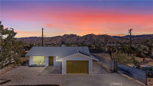 6123 Scenic Dr, Joshua Tree, CA, 92252-2159 | Card Image