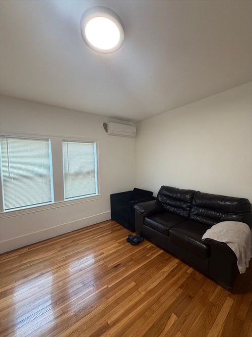 1-46 Woodlawn, Everett, MA, 02149 | Card Image