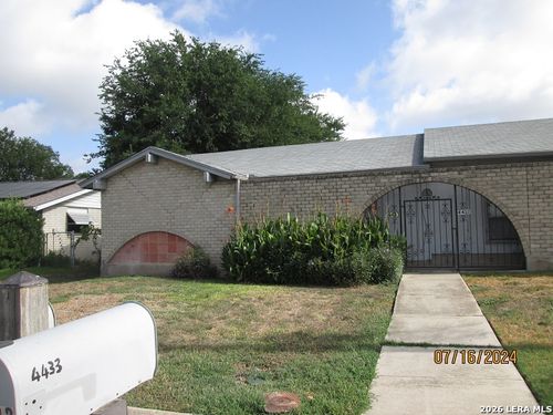 4431 Myrna Dr, San Antonio, TX, 78218-4342 | Card Image