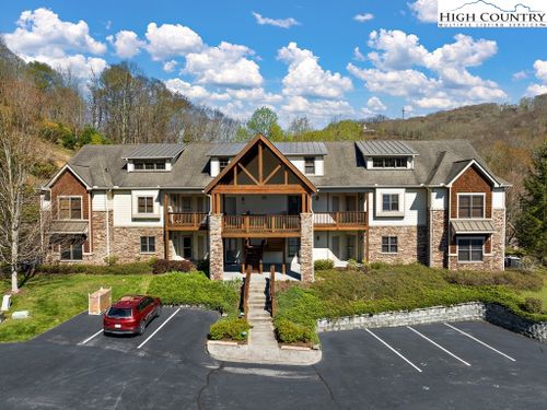 c-135 Wapiti Way, Banner Elk, NC, 28604 | Card Image