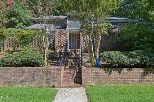 104 Woodleaf Drive, Chapel Hill, NC, 27516 | Card Image