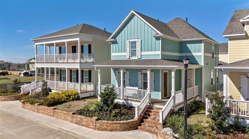 4 Caravelle Ct, Galveston, TX, 77554-2916 | Card Image