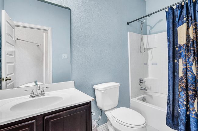 Full Bath | Image 23