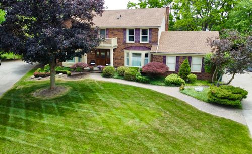 12675 Portsmouth Ct, Plymouth, MI, 48170-2912 | Card Image