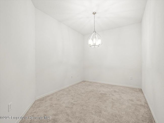 3885 Crossline Dr, House other with 2 bedrooms, 2 bathrooms and null parking in Spring Hill FL | Image 8